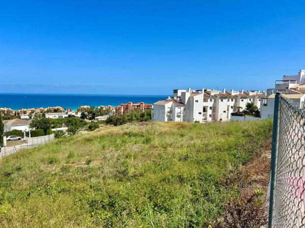 Terreno en avenida Brillante el