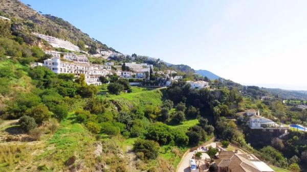 Terreno en calle El Cantillar
