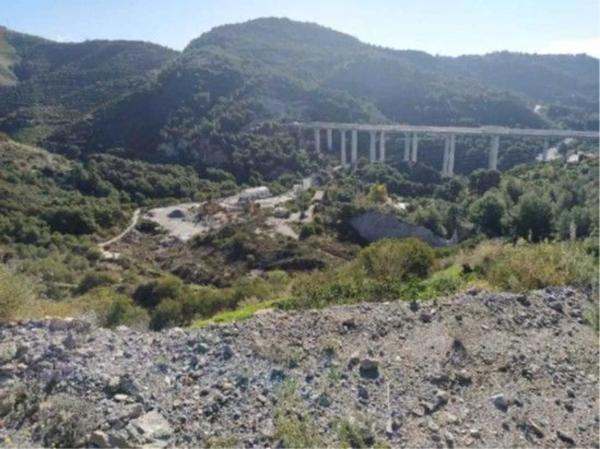 Terreno en Viaducto de Cantarriján s/n Sn