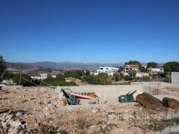 Terreno en Pinos de Alhaurín