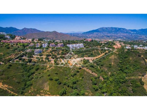 Terreno en calle Madrid