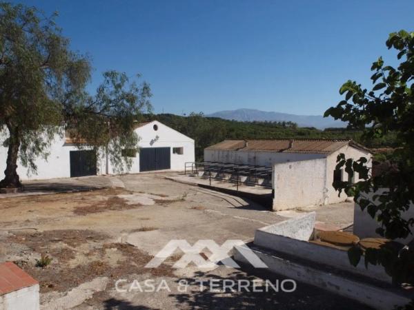 Terreno en Almayate Bajo