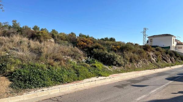 Terreno en avenida del Cantábrico, 42