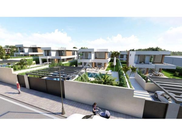 Terreno en calle Rubí el s/n