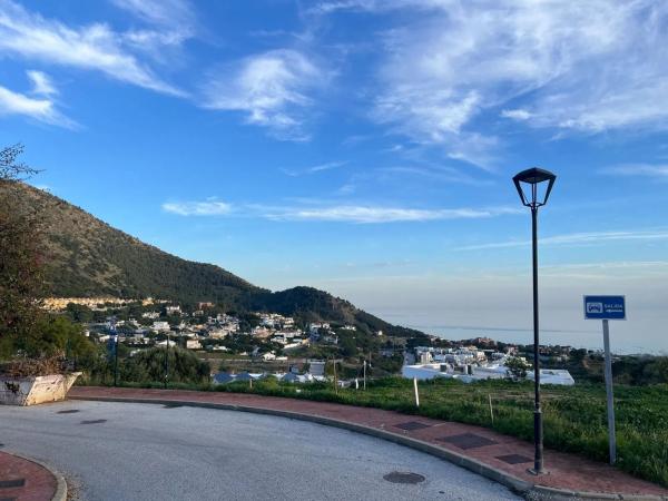 Terreno en calle Araucaria