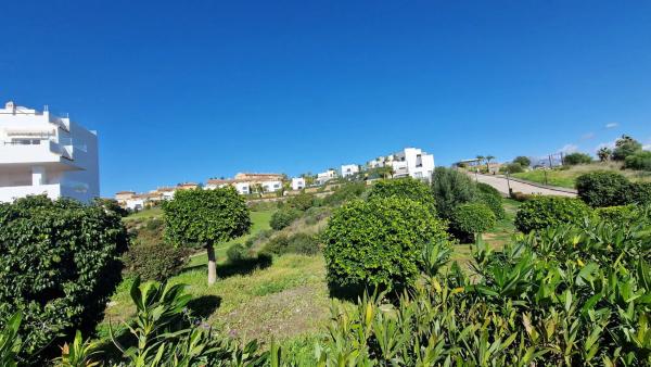 Terreno en avenida de la Resina