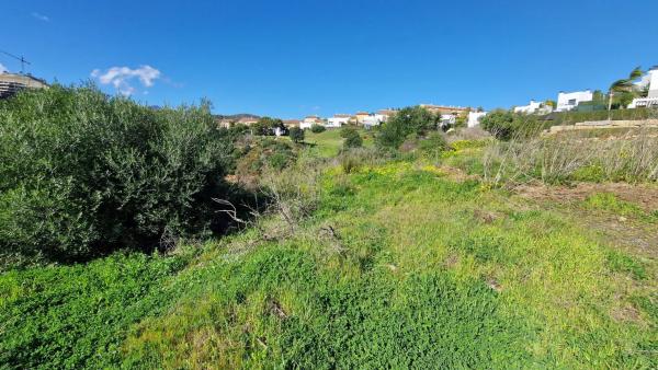 Terreno en avenida de la Resina