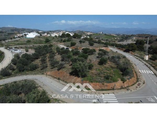 Terreno en Almayate Bajo