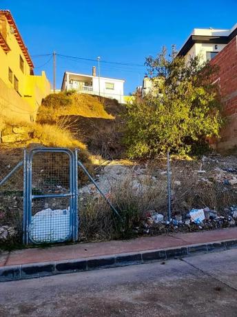 Terreno en calle Sustancia