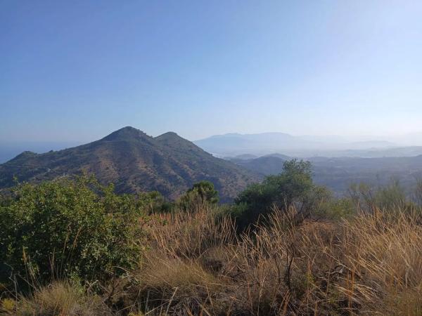 Terreno en Pinares de San Anton