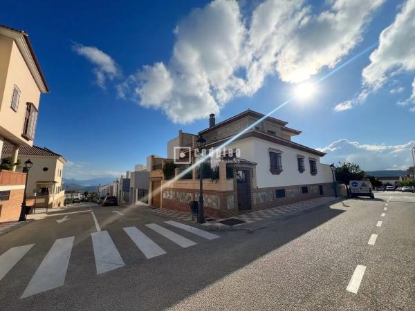 Terreno en calle Miguel de Cervantes