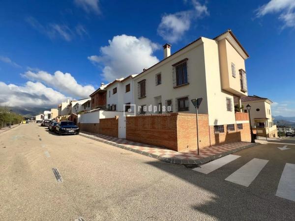 Terreno en calle Miguel de Cervantes