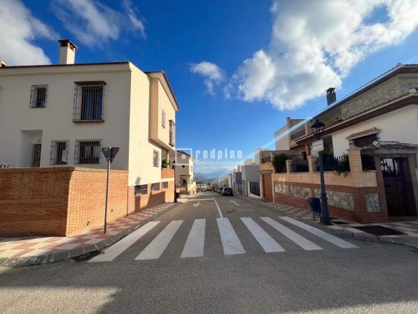 Terreno en calle Miguel de Cervantes