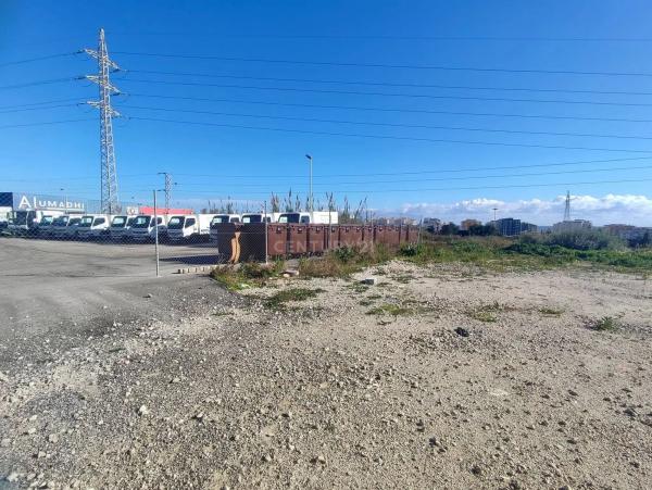 Terreno en avenida de Don Quijote