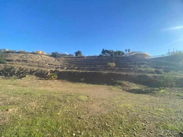 Terreno en Benajarafe