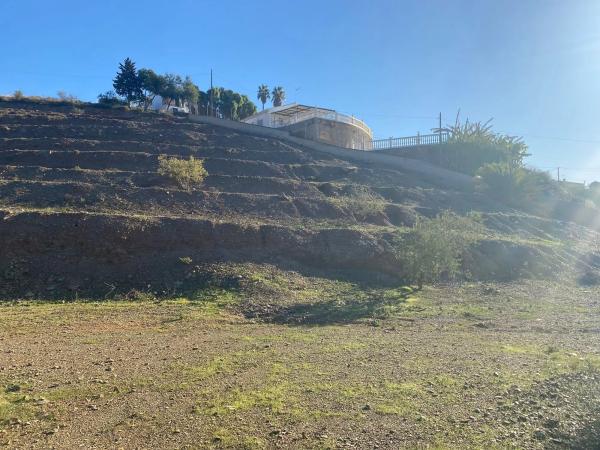Terreno en Benajarafe