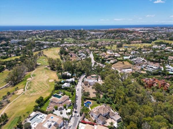 Terreno en Barrio Los Naranjos