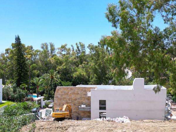 Terreno en Barrio Los Naranjos