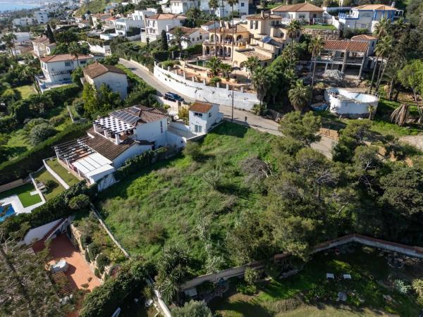 Terreno en calle del Sueño, 36