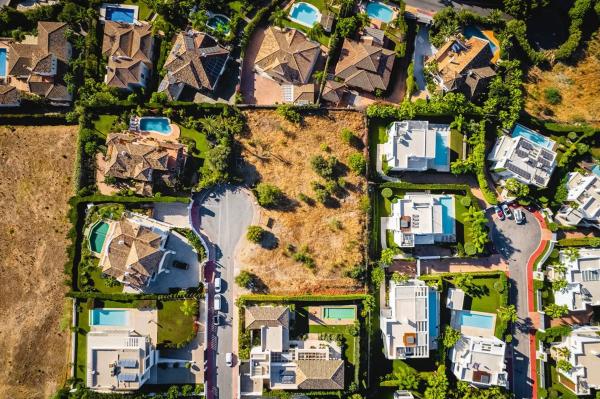 Terreno en Barrio Nueva Andalucía