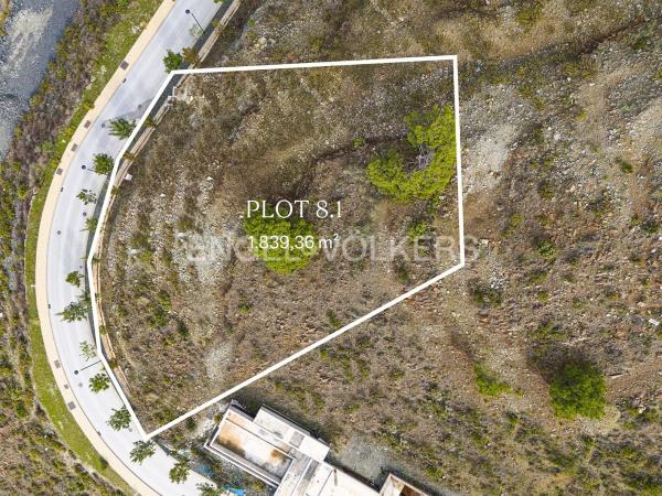 Terreno en carril Castaño Santo