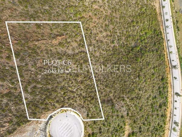 Terreno en carril Castaño Santo