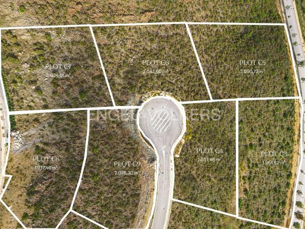 Terreno en carril Castaño Santo