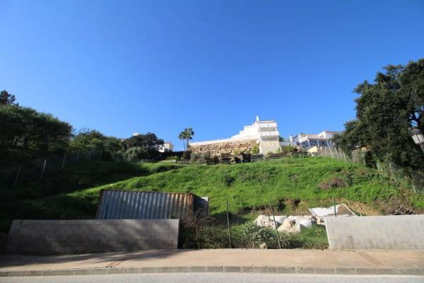 Terreno en calle Trebol