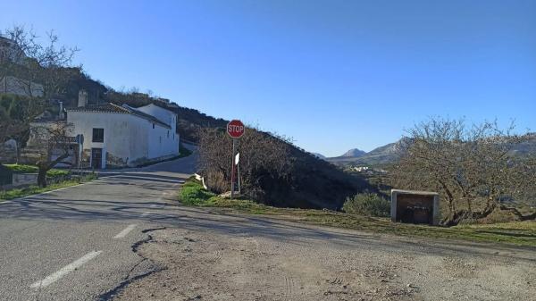 Terreno en camino de Solano