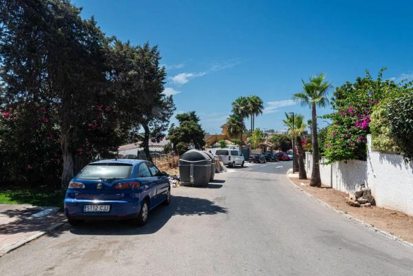 Terreno en calle de los Alcotanes, 97 -15