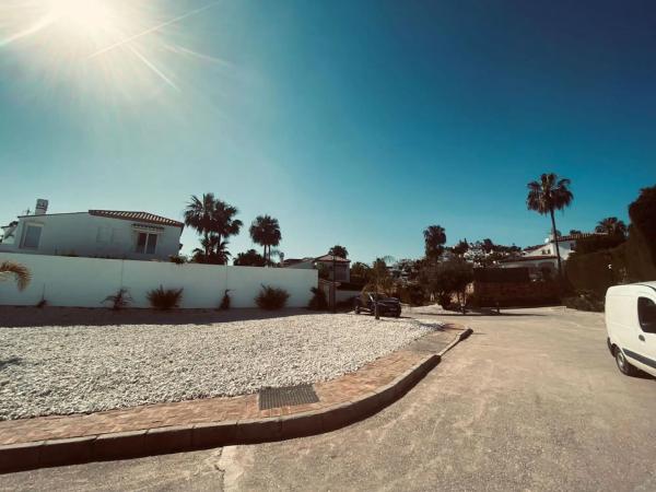 Terreno en Barrio Los Naranjos