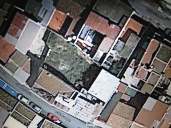 Terreno en calle Calvario, 43