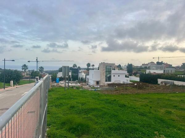 Terreno en calle Guatemala