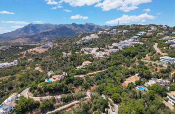 Terreno en calle del Faisán