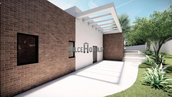 Terreno en calle de Stradivarius