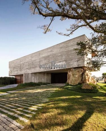 Terreno en calle de Stradivarius