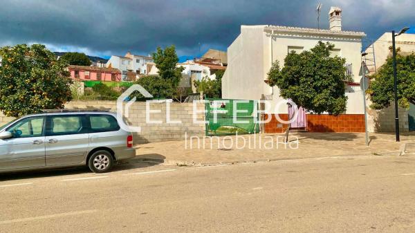 Terreno en Villanueva de la Concepcion