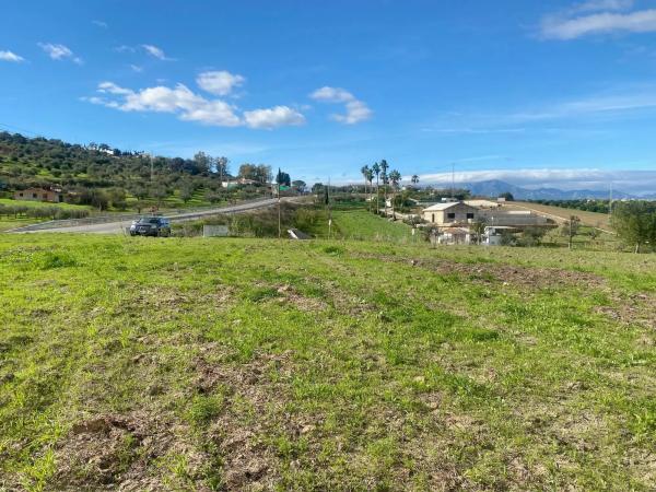 Terreno en calle la Campiñuela, 32