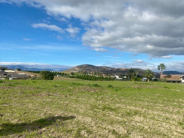 Terreno en calle la Campiñuela, 32