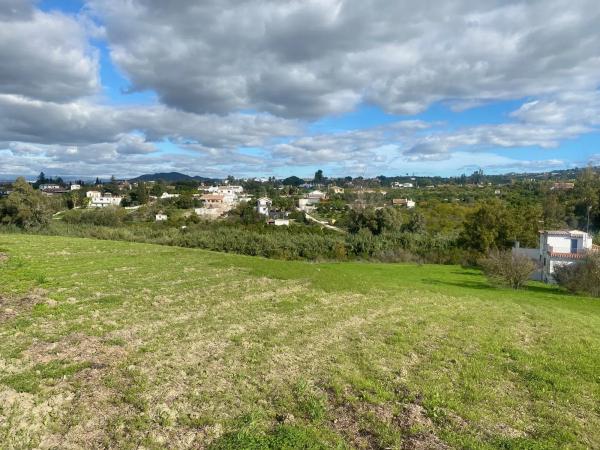 Terreno en calle la Campiñuela, 32