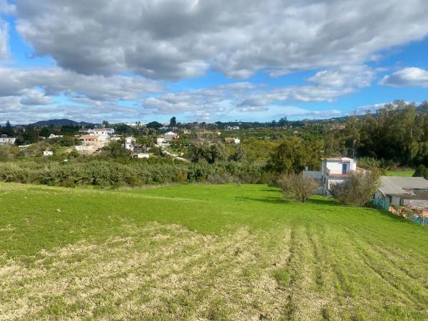 Terreno en calle la Campiñuela, 32