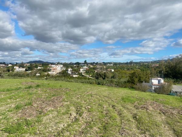 Terreno en calle la Campiñuela, 32