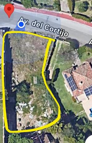 Terreno en avenida del Cortijo, 3