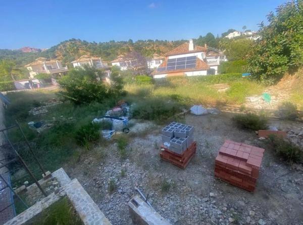 Terreno en avenida del Cortijo, 3