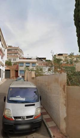 Terreno en calle Velarde