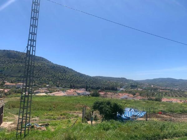 Terreno en calle Venta Baja