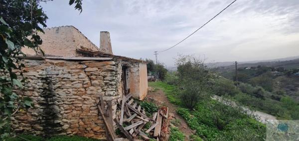 Terreno en calle del Valle