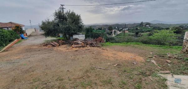 Terreno en calle del Valle