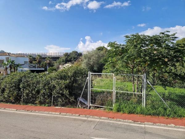 Terreno en calle Sirio s/n null