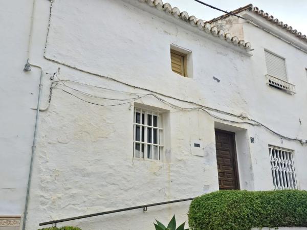 Terreno en calle Gabriel Escobar s/n